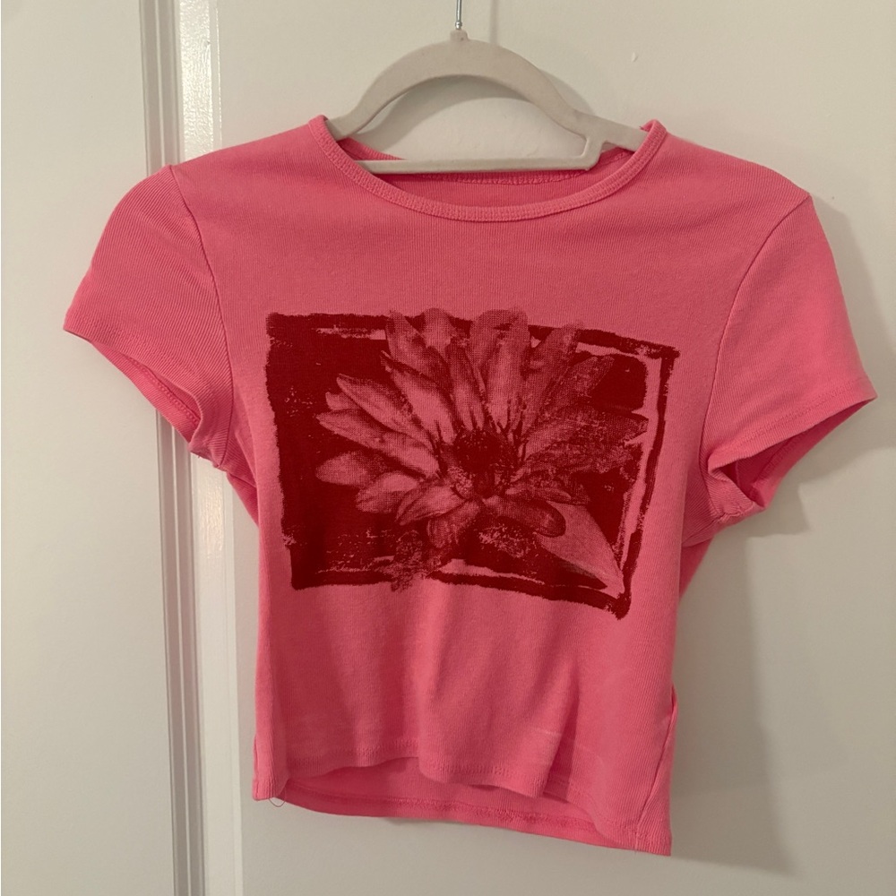 Urban Pink Graphic Crop Top